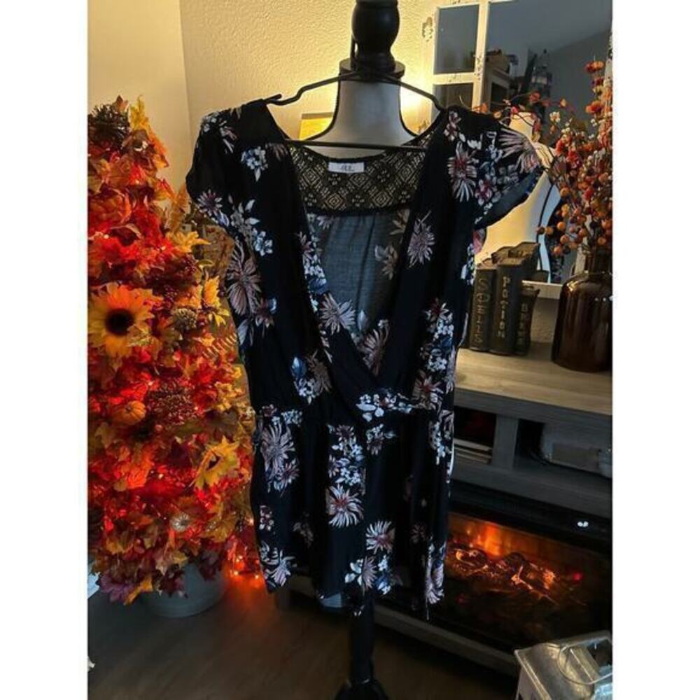 Joe‎ B large romper